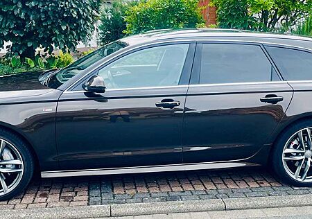 Audi A6 Avant S-Line 3.0 TDI quattro S tronic