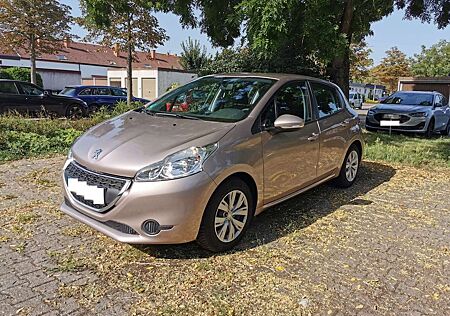 Peugeot 208 PureTech 82 Active