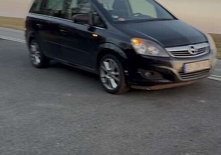Opel Zafira 2.2 Automatik Selection