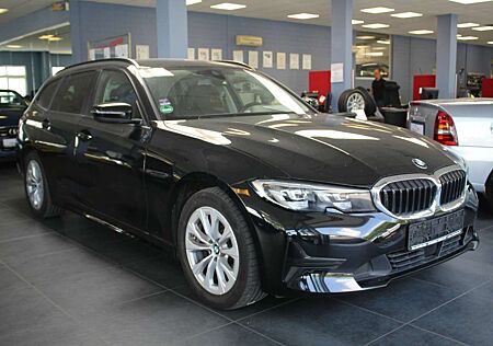 BMW 318d 318 Touring Aut. Advantage