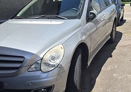 Mercedes-Benz R 320 R 320 CDI 4Matic 7G-TRONIC