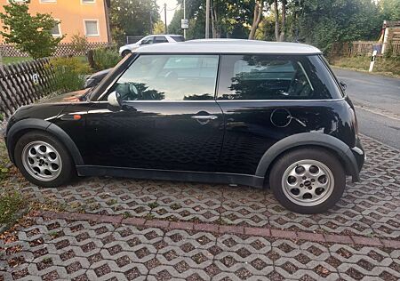 Mini Cooper BMW One