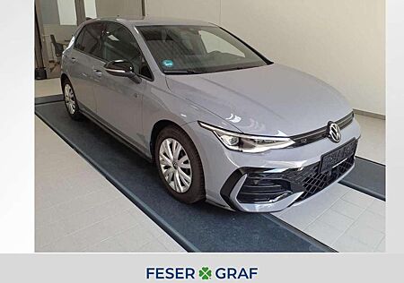 VW Golf Volkswagen VIII R-Line 1.5 eTSI DSG 150PS