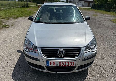 VW Polo Volkswagen Trendline