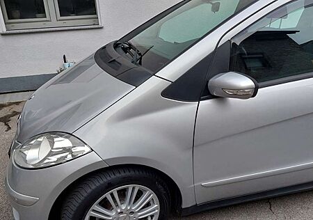 Mercedes-Benz A 180 A-Klasse Diesel 5-Türer CDI Avantgarde