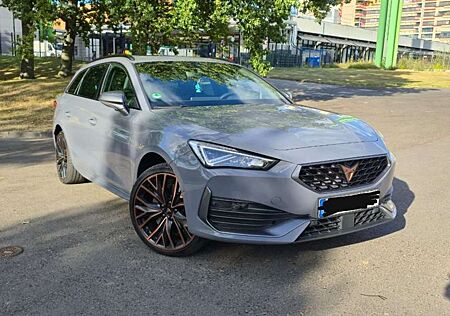 Cupra Leon Sportstourer 1.4 e-Hybrid (180 kW System)