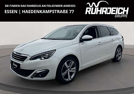 Peugeot 308 SW Allure 1.2 NAVI PDC KAMERA SHZ PANO ALLWETTER