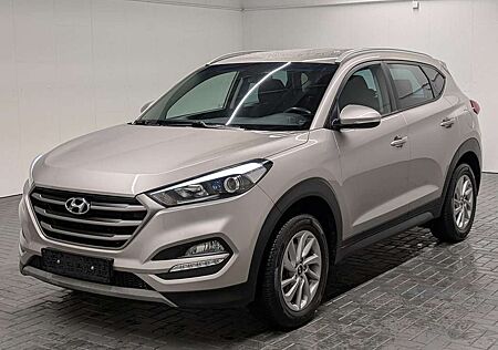 Hyundai Tucson Navi/Kam/SHZ/PDC/Tempom./17 LM