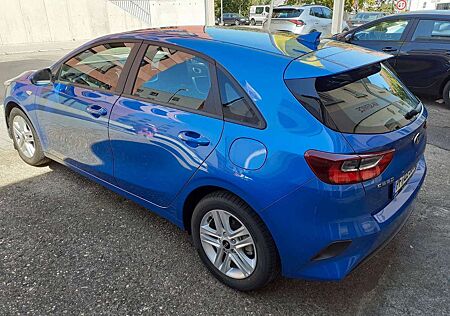 Kia Cee'd Ceed / 1.0 T-GDI 100