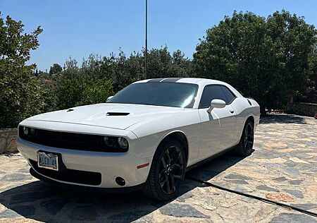 Dodge Challenger SXT 3.6