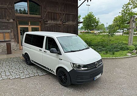 VW T6 Kombi Volkswagen Navi, Klima, Tempomat, Parksensor, 8-Sitzer