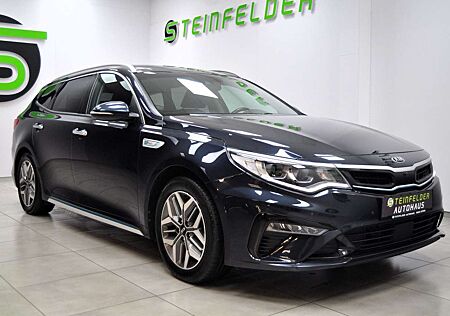 Kia Optima Sportswagon Spirit Hybrid / PANORAMA