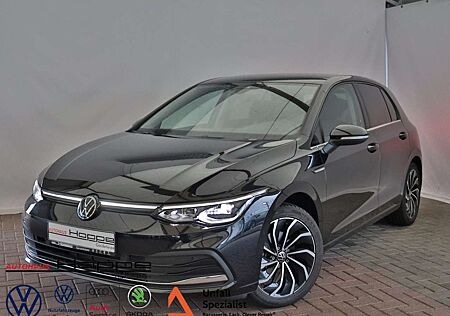 VW Golf Volkswagen VIII Style 1,5 l eTSI DSG+NAVI+RFK+ACC+LED