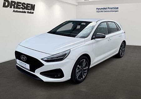 Hyundai i30 Advantage+Navi+LED+Sitzheizung+Kamera