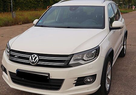 VW Tiguan Volkswagen 2.0 TSI 4Motion R-Line