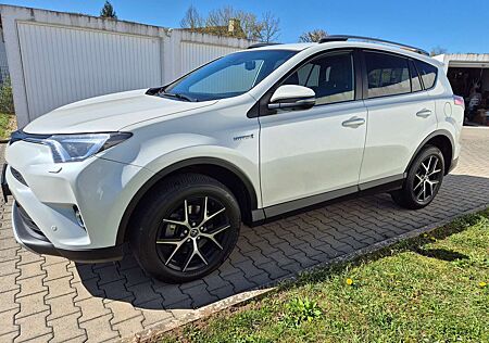Toyota RAV 4 2.5 4x2 Hybrid Style Selection mit Garantie