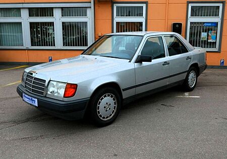 Mercedes-Benz 230 E W124 /H-Kennzeichen/ABS/KLIMA/GULLIDECKEL