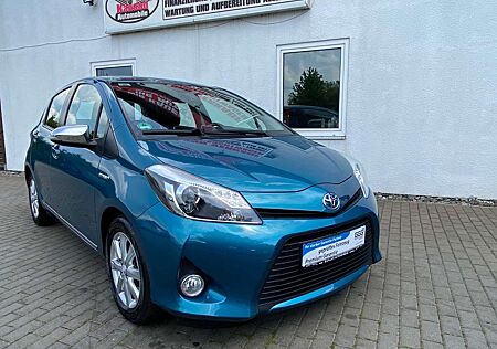 Toyota Yaris 1.5 Hybrid Life / NAVI/Kamera/Klimaautom.