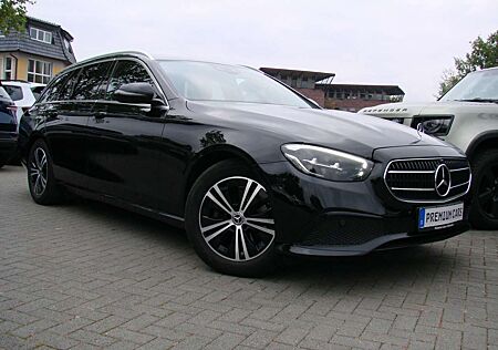Mercedes-Benz E 200 d Avantgarde Distronic Plus LED ACC Leder