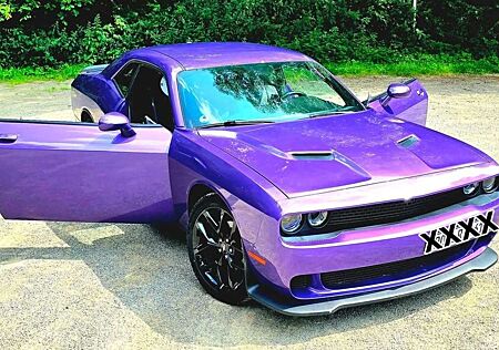 Dodge Challenger Automatik SXT Plus