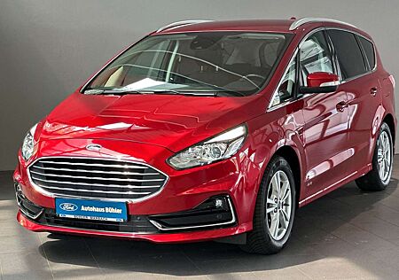 Ford S-Max Titanium AWD