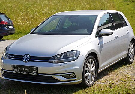 VW Golf Volkswagen 1.5 TSI "Join" PDC RFK Navi SHZ OPF Digital-Kombi