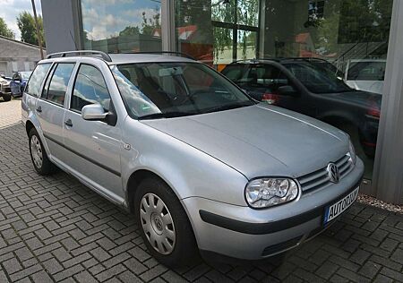 VW Golf Volkswagen IV Variant Basis Klima