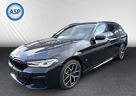 BMW 540 i Touring xDrive M Sport LED HUD PANO STDHZG