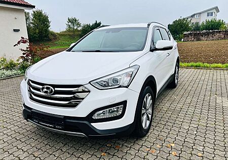 Hyundai Santa Fe Style 2WD*NAVI*LEDER*KAMERA*4xSITZHZG*