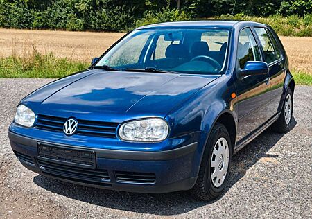 VW Golf Volkswagen 1.4 Klima Radio