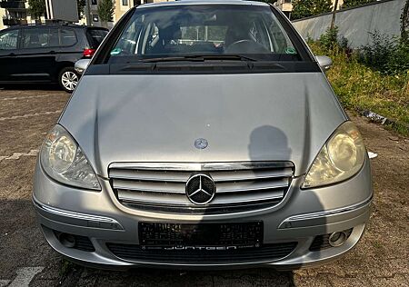 Mercedes-Benz A 150 Elegance /Automatik/PDC/Multi/Stzh/TÜV