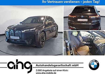 BMW iX xDrive40 Navi Driving Prof. AHK H&K
