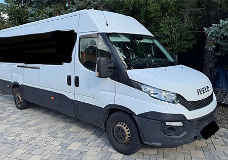 IVECO Daily 35 S 15 / 2.3 D