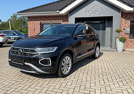 VW T-Roc Volkswagen 1.5 TSI DSG Style,AHK,ACC,LED,GJR