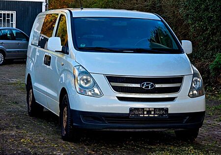 Hyundai H-1 gebraucht kaufen Hyundai H-1 Bus Mixto 6 Sitze Klima