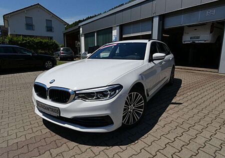 BMW 520 d Touring xDrive Sport Line eHeckkl|AHK|MWSt