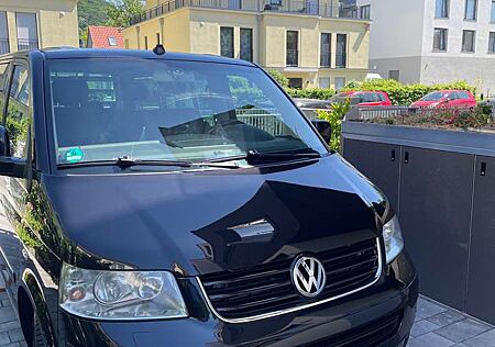 VW T5 Multivan Volkswagen Multivan Highline