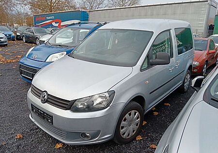 VW Caddy Volkswagen Behinderterberecht, Rampe Trendline