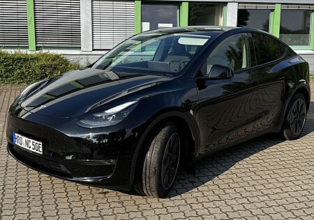 Tesla Model Y Long Range*AWD*GrünheideModel*Garantie b. 12/26