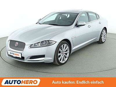 Jaguar XF 3.0 V6 Kompressor AWD Aut.*NAV*TEMP*CAM*PDC*SHZ*