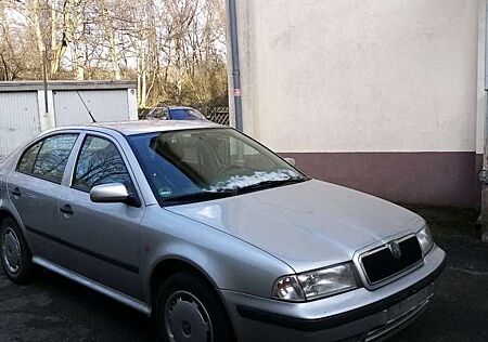 Skoda Octavia mit TÜV bis 10.2026