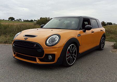 Mini Cooper S Clubman JCW Paket. HARMAN KADON, AHK, TOP ZUSTAND