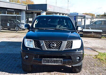 Nissan Navara Pickup Double Cab XE 4X4 AUTOMATIK