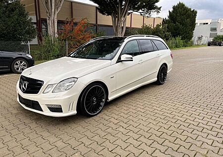 Mercedes-Benz E 350 T CDI DPF 4Matic BlueEFFICIENCY 7G-TRONIC Av