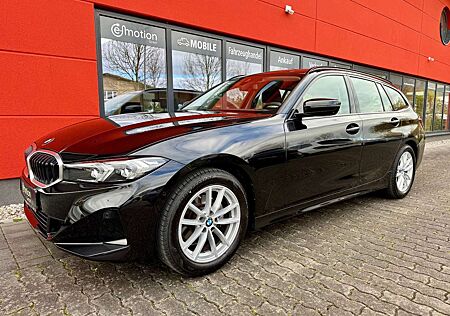 BMW 320 i Touring*DAB*DrivAs*KomfZug*ParkAss*Head-up*