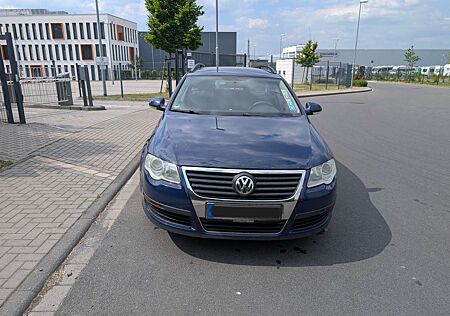 VW Passat Variant Volkswagen 2.0 TDI Blue Motion Technology