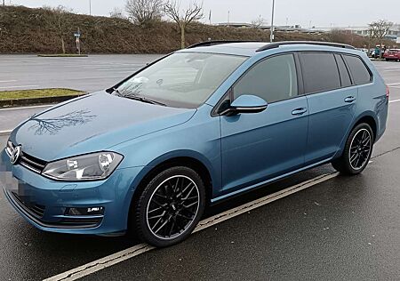 VW Golf Variant Volkswagen 122 PS; Baujahr 2014 ; TÜV Neu