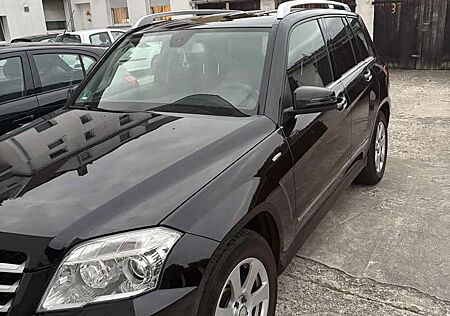 Mercedes-Benz GLK 220 CDI DPF BlueEFFICIENCY 7G-TRONIC