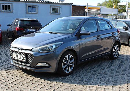 Hyundai i20 * EURO 6* KLIMAANLAGE * PARKSENSOR *