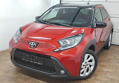 Toyota Aygo 1.0 KLIMAA KAMERA ACC LED SHZ TEMP BC USB ESP DAB